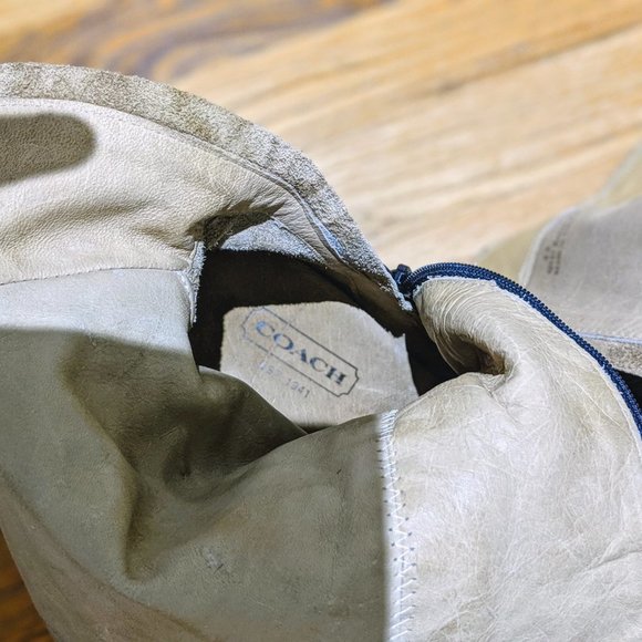 COACH Knee-High Lace-up Leather Boots Size 8 EUC - Picture 13 of 14